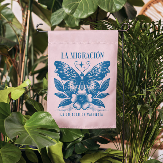 La migración es un acto de valentía,Yard Garden Flag - Espanol Free Shipping